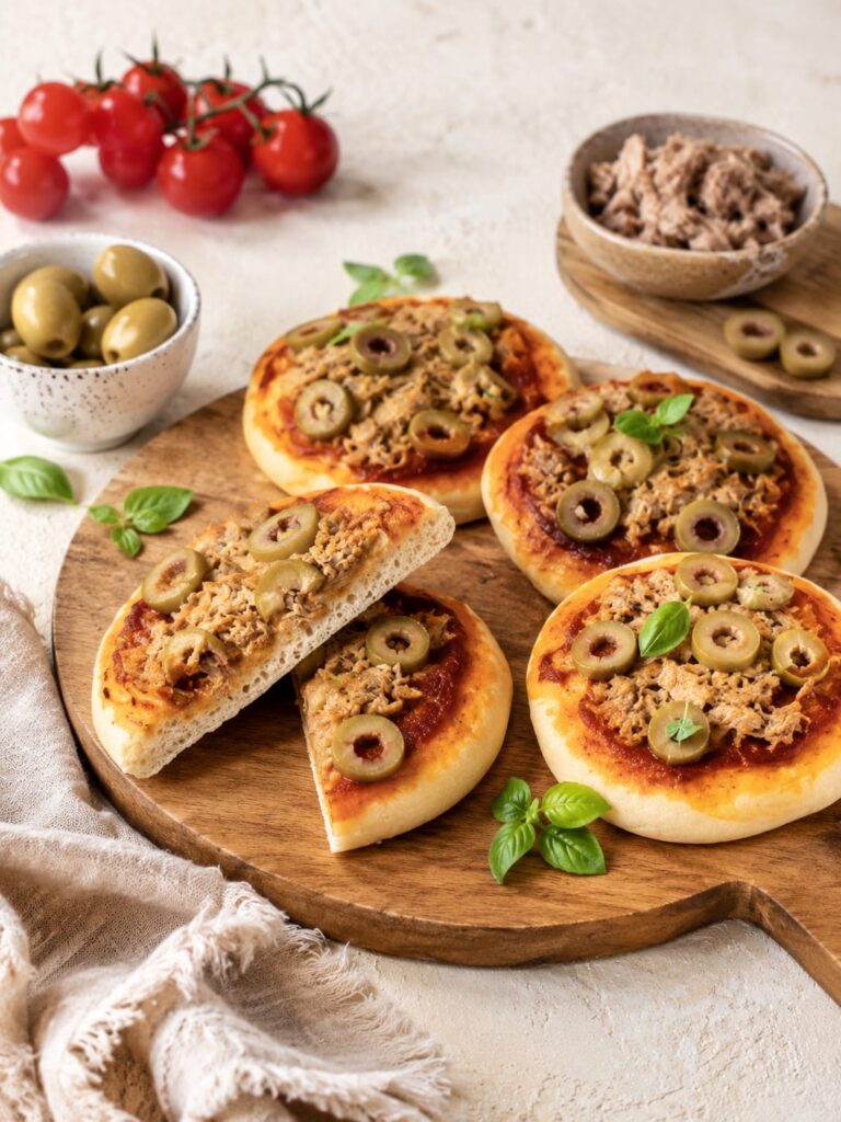 МИНИ ПИЦЦЫ С ТУНЦОМ В ДУХОВКЕ пицца с тунцом